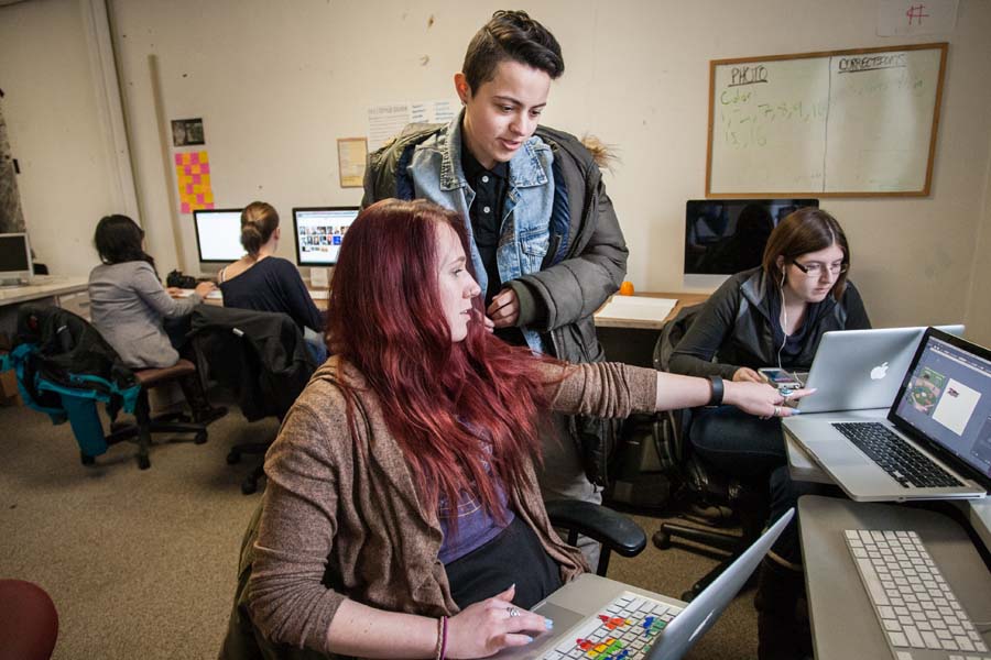 Students write, edit, design, and take photographs for the campus newspaper, known as The Knox Student, which has won numerous journalism awards.