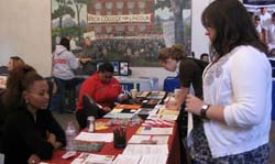 Student at the 2010 Graduate and Professional School Fair