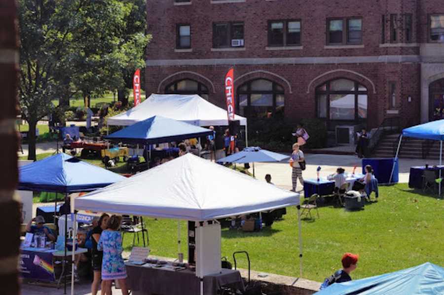 community_fair_24.jpg