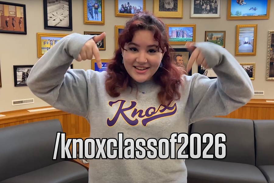 Join the Knox Class of 2026 Instagram Page