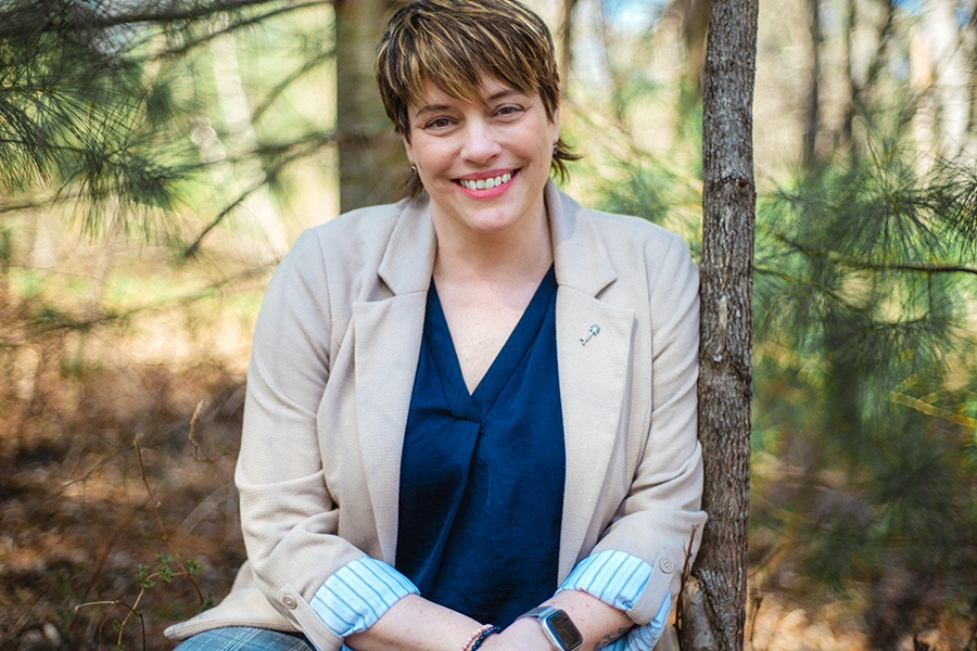 Portrait of Melissa Glenn. 