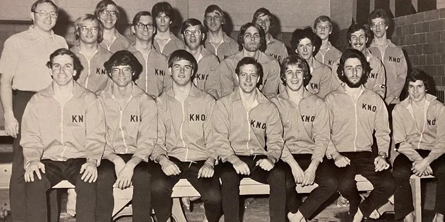 1975-76 men's swim team