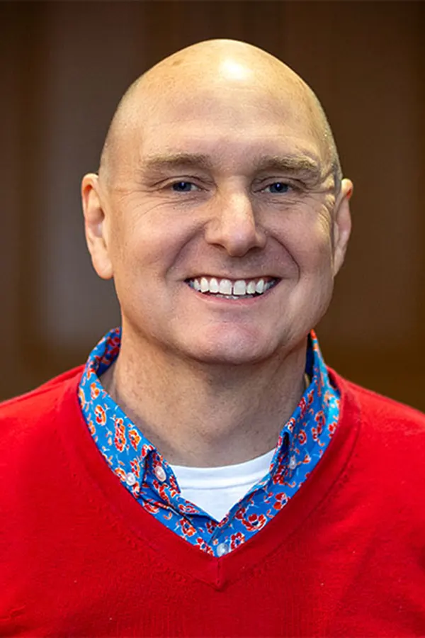 Scott Jones headshot