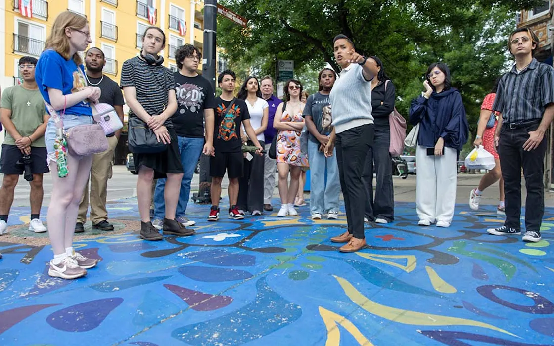 Chicago summer intern students tour the Humboldt Park neighborhood with Alderperson Jessie Fuentes.