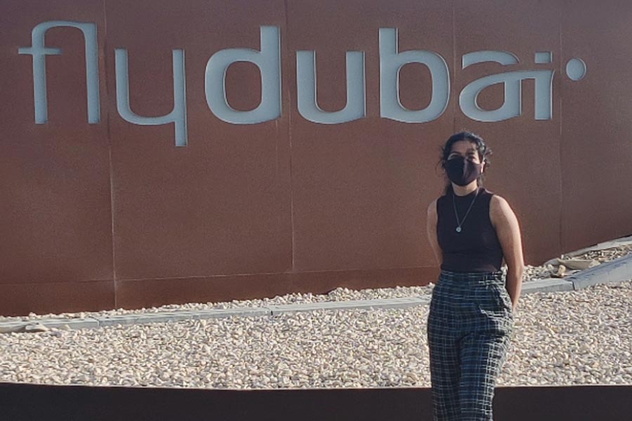 vaizdai / Naujienos / 2022 / Kovas / Dubai12.jpg Shuchita Poddar už FlyDubai ribų, kur stažavosi