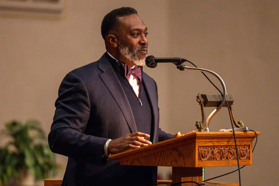 Knox College President C. Andrew McGadney speaks during the Etz Institute Truth Matters event