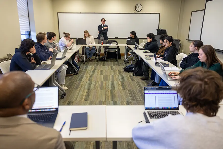 Melvin Rogers visits Associate Professor of Political Science Thomas Bell's class on American Political Thought, holding discussions with Knox students. 