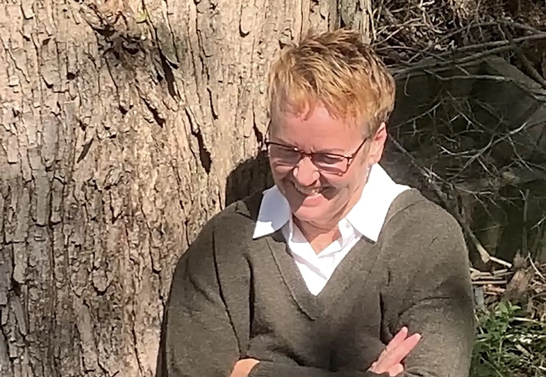 Knox professor Cyn Kitchen