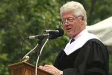 President Bill Clinton gives the Knox 2007 Commencement Address