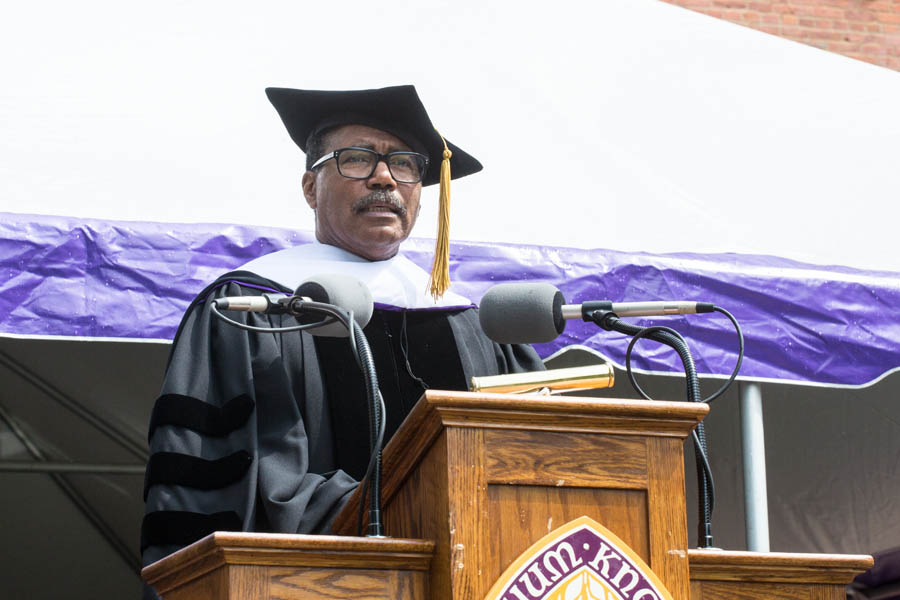 Journalist Bill Whitaker received an honorary degree and gave the commencement address at Knox College, June 7, 2015.