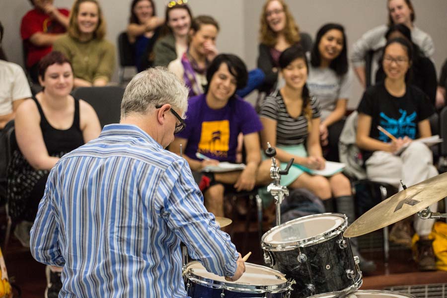 Renowned jazz drummer Matt Wilson performs for a music class at Knox College.