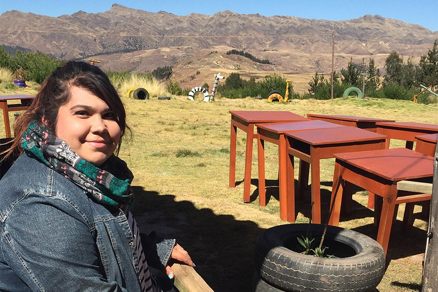Liz Rivera '17 is among many Knox students who study abroad. She went to Peru.