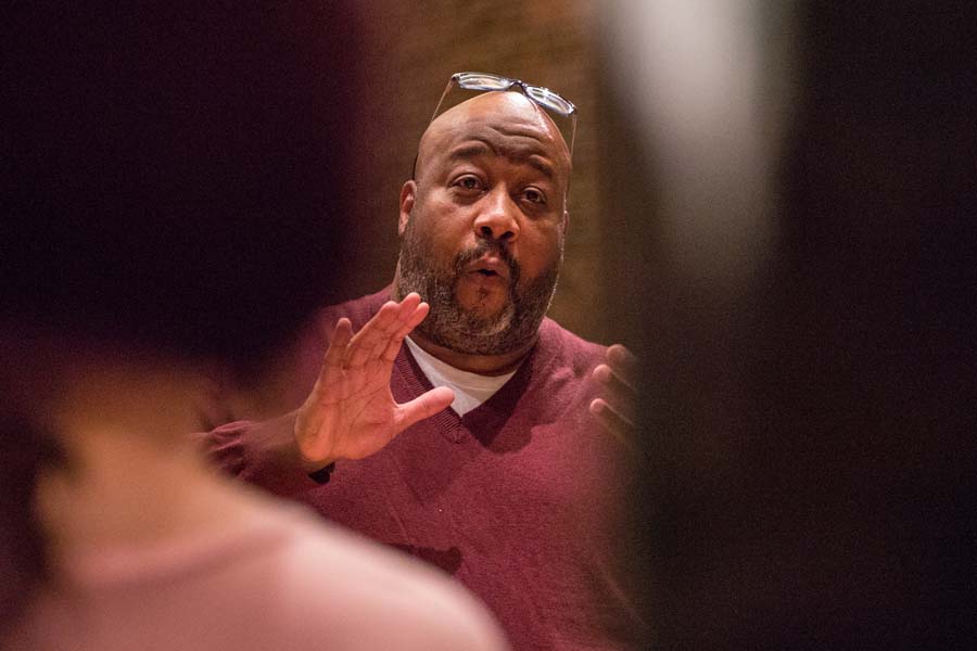 Stacey Gibb rehearses gospel music with the Knox Choir.