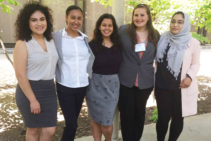 Sofia Tagkaloglou ‘18, left, takes a picture with Illinois Attorney General, Lisa Madigan.