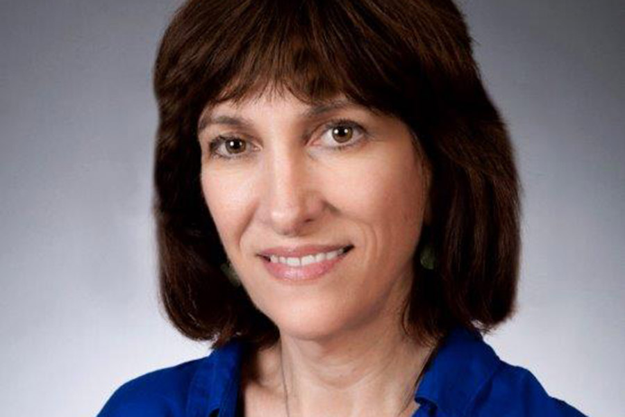 Knox alumni and ethicist: Anita Tarzian