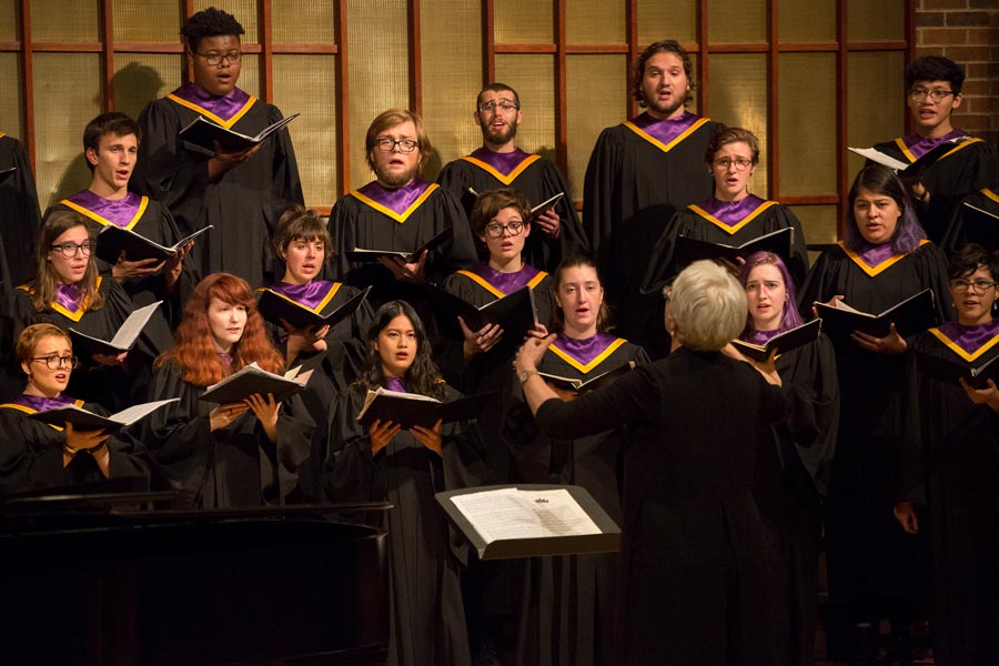 Knox College Choir performing in Kresge Hall.