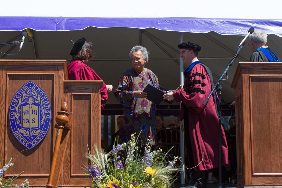 Fred Hord received the Faculty Achievement Award at Knox College Commencement 2018.