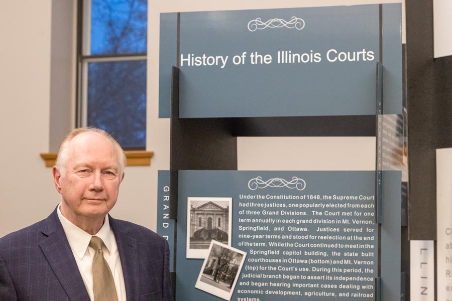 State Supreme Court Justice Kilbride Speaks at Knox College about Illinois Judiciary Branch