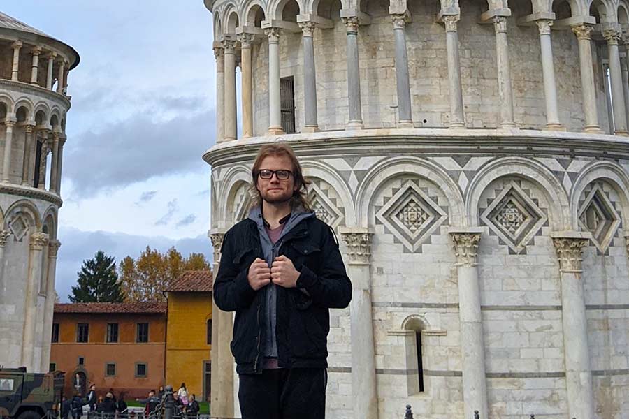 Einar Pieler '21 studied and taught music during his time abroad in Milan, Italy.