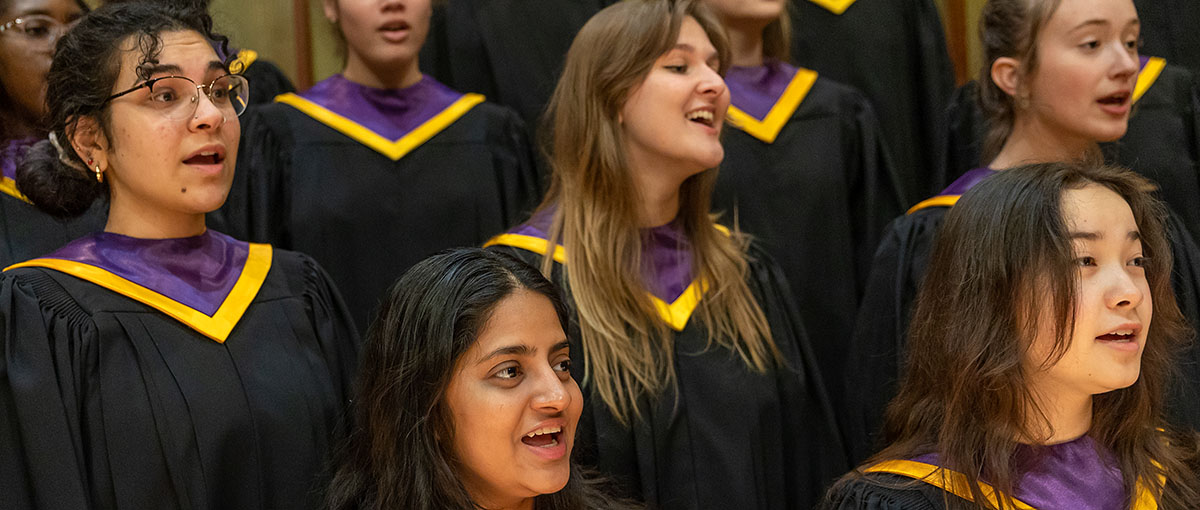 The Knox College Choir in concert.